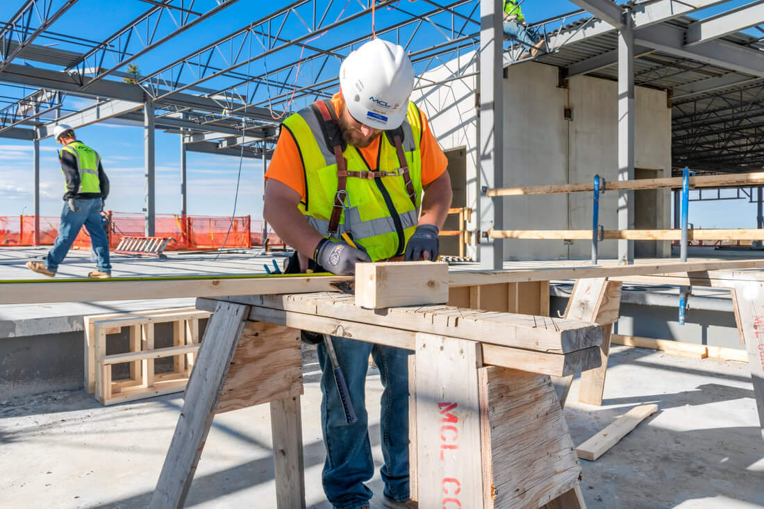 8 Strategies for Reducing Construction Costs